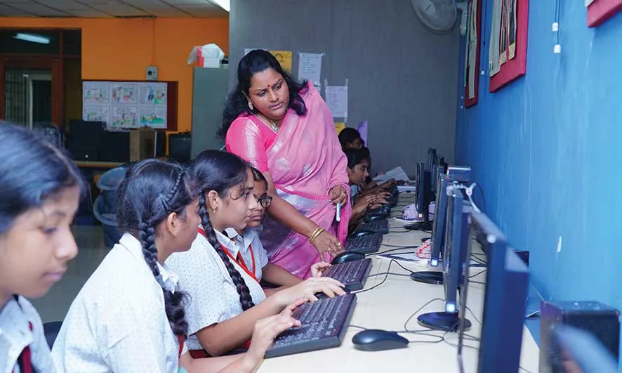 Students learning in the computer laboratory