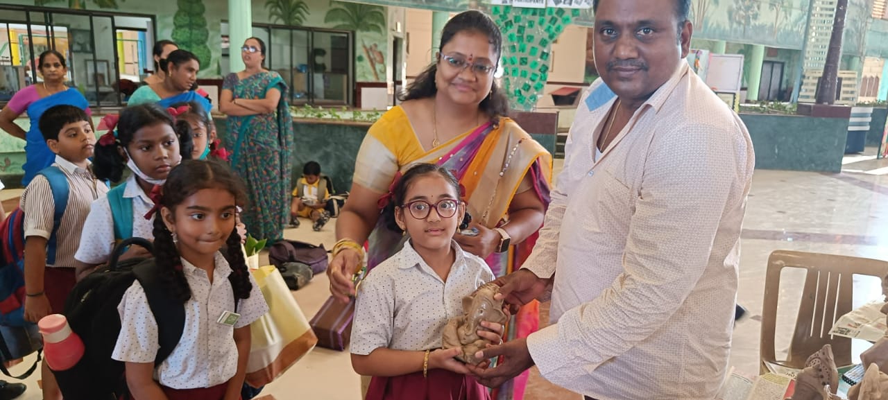 ECO-FRIENDLY CLAY-MOULD GANESH IDOLS DISTRIBUTED.